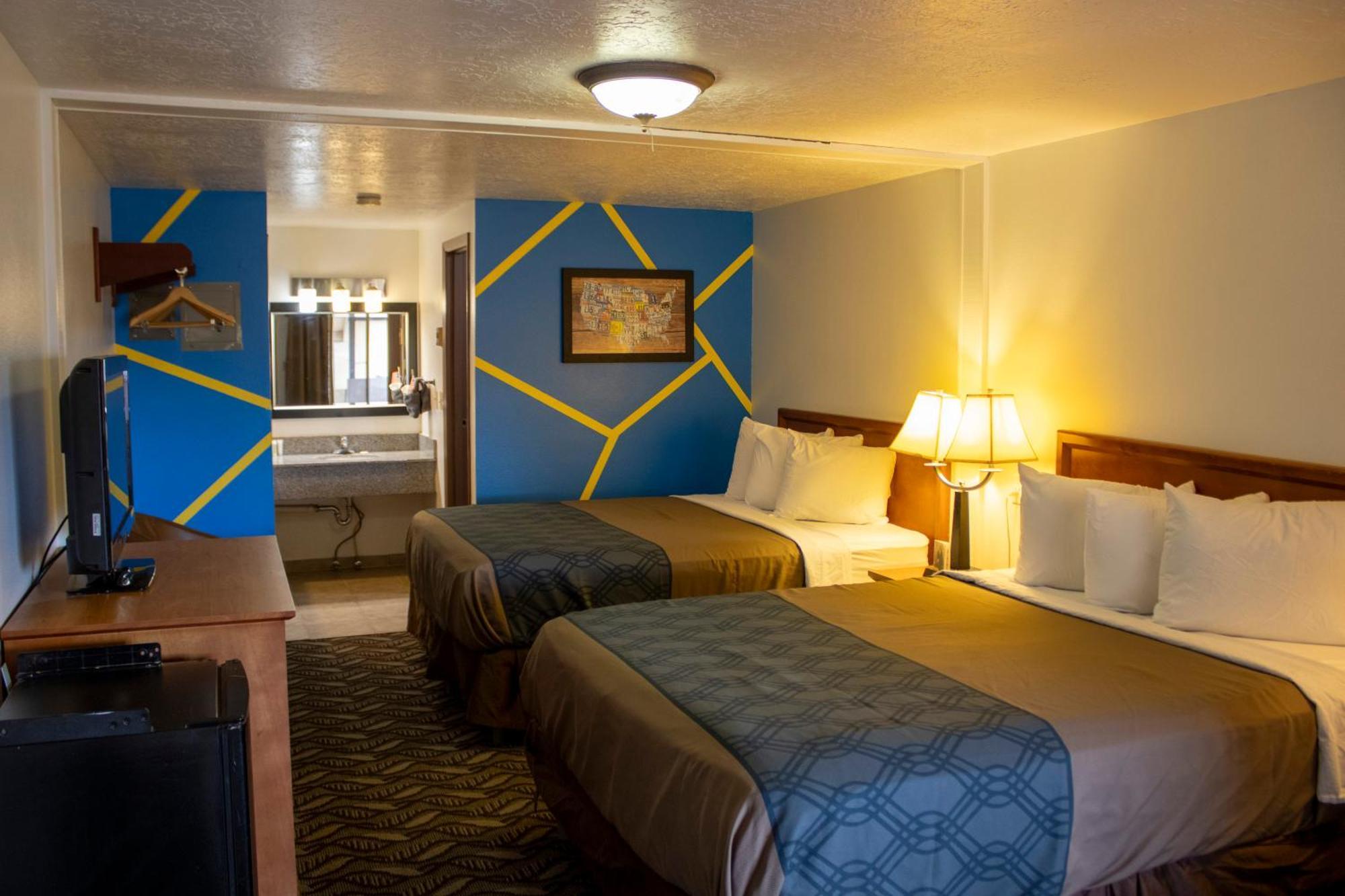 Patriot Stay Motel เวอร์นอล ภายนอก รูปภาพ